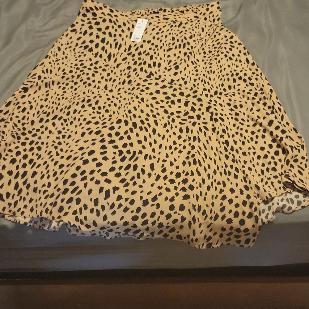 cheetah print mid length flowy skirt, tan and black, form khols.